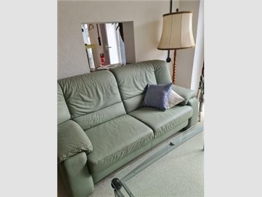 Abbildung: Sofa 2 Sitzer und 3 Sitzer