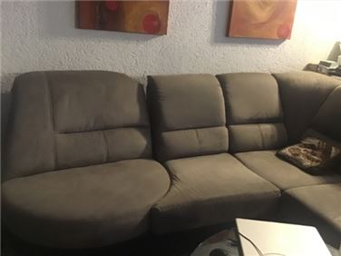 Abbildung: Ecksofa mit Bettfunktion