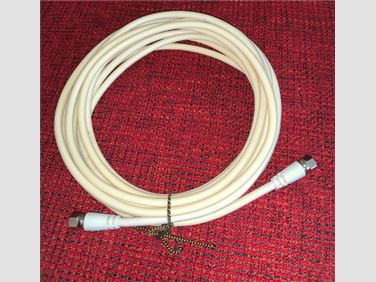 Abbildung: SAT-Kabel von hama 5 m