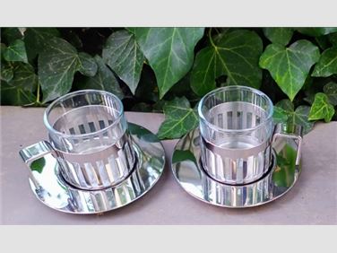Abbildung: Alessi Set 2 Espressotassen ARDT Aldo Rossi  gg Kaffeebohnen