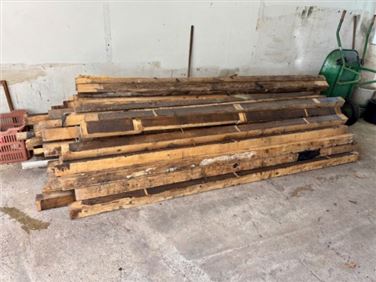 Abbildung: Vierkantholz 90mm x  90mm
